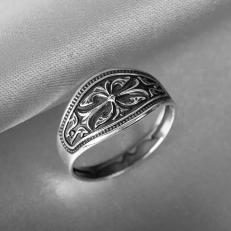 Vintage Punk Wave Cross Ring – Unisex Biker StyleVintage Punk Wave Cross Ring – Unisex Biker Style